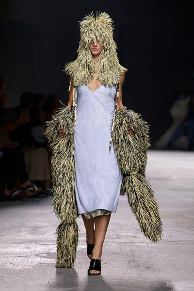 Look 68